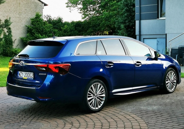 Toyota Avensis cena 42850 przebieg: 274700, rok produkcji 2015 z Korsze małe 781